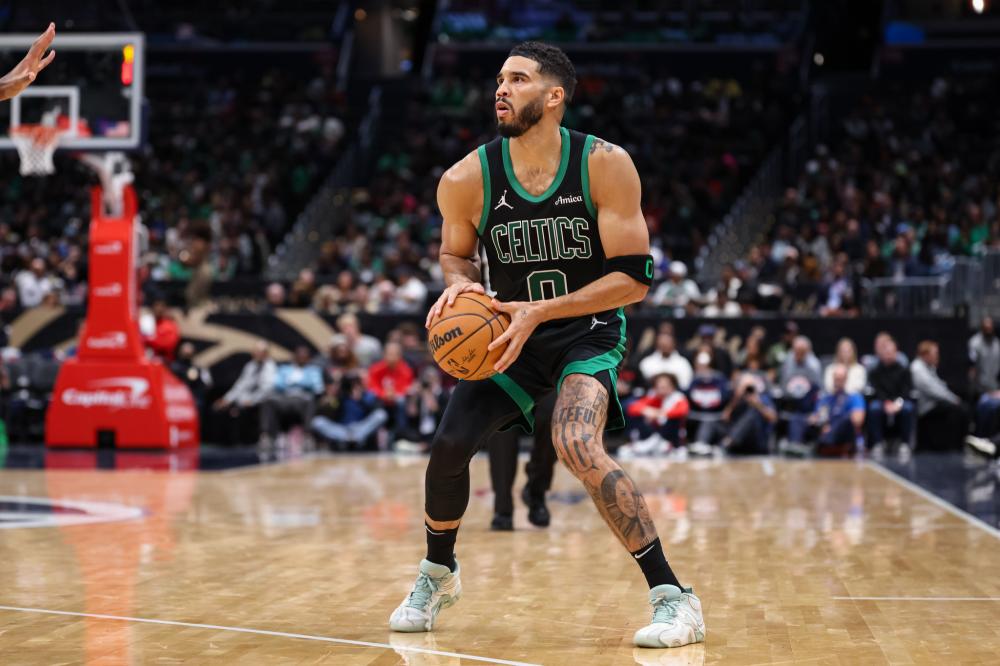 詹姆斯与另 詹姆斯与另