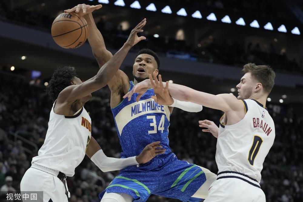 球队中扮演 球队中扮演