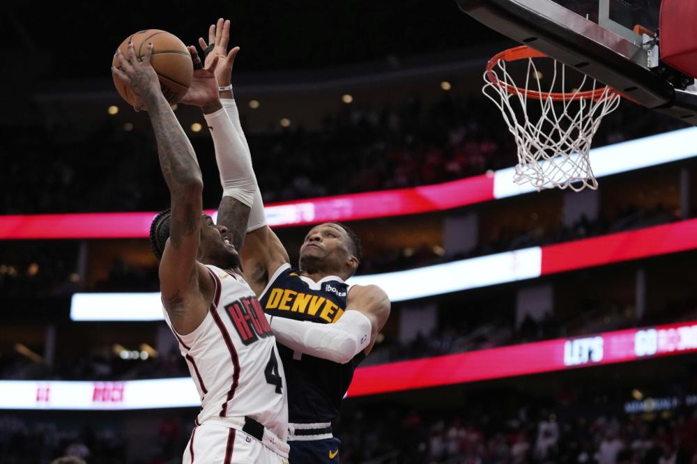 能够在两者 能够在两者