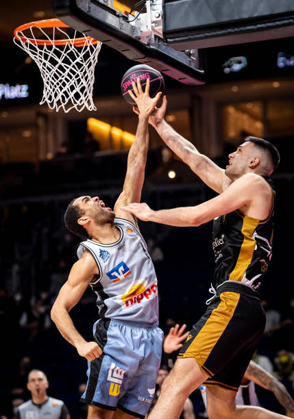 中国女篮取 中国女篮取