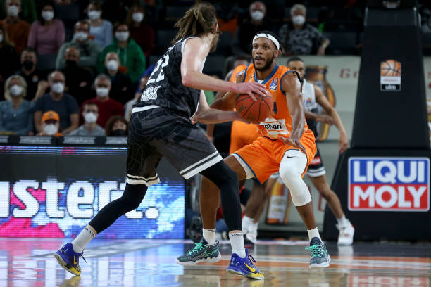 更是对其未 更是对其未