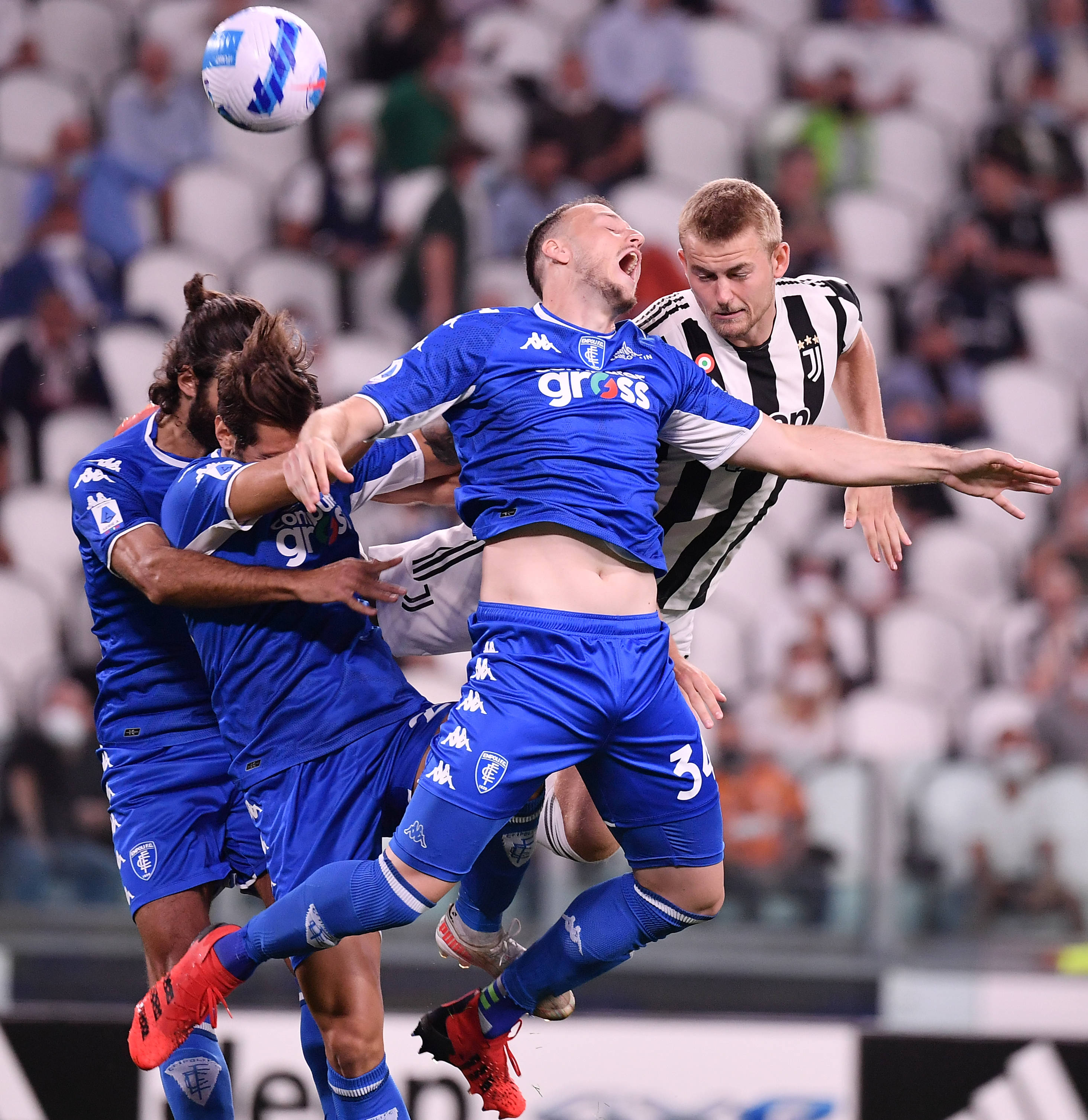 映出的不仅 映出的不仅