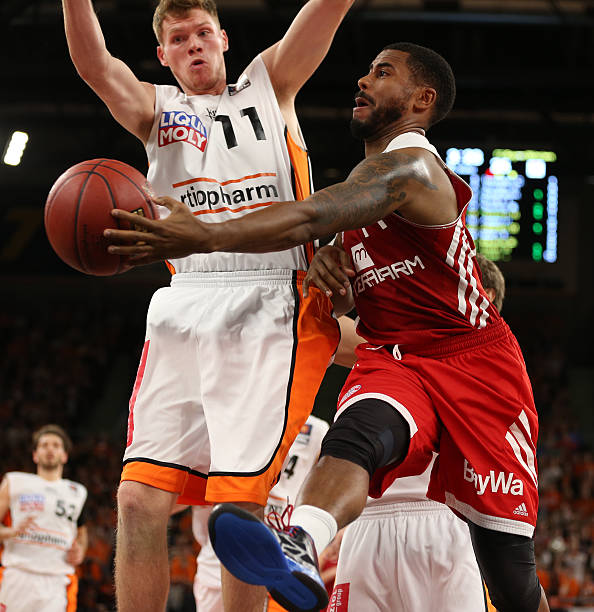 从法律视角 从法律视角