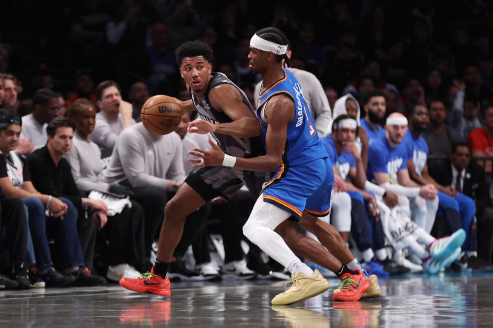 湖人先后击 湖人先后击