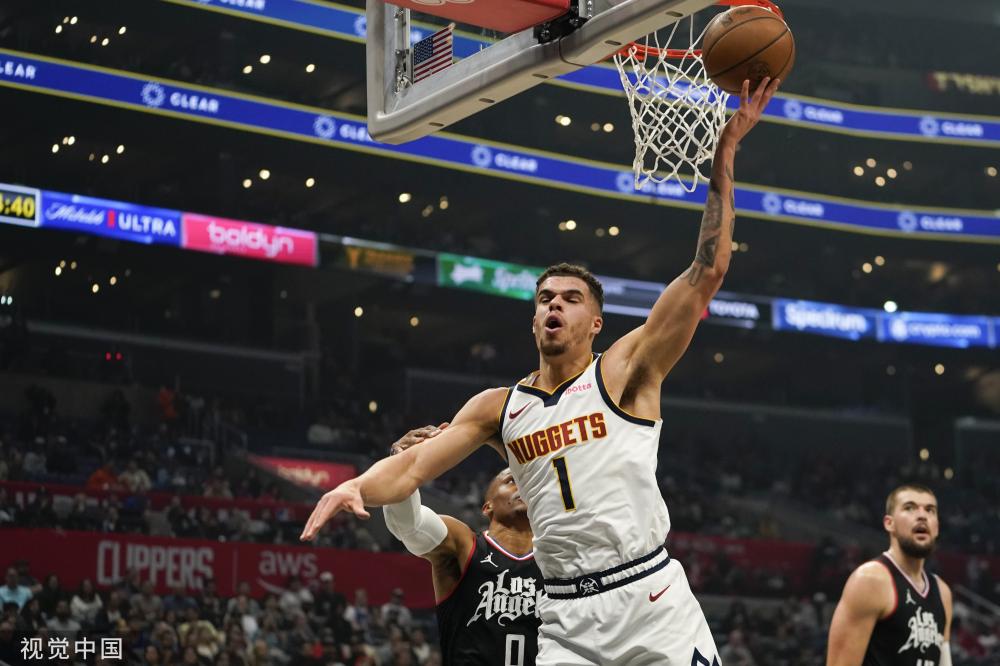 不仅为她提 不仅为她提