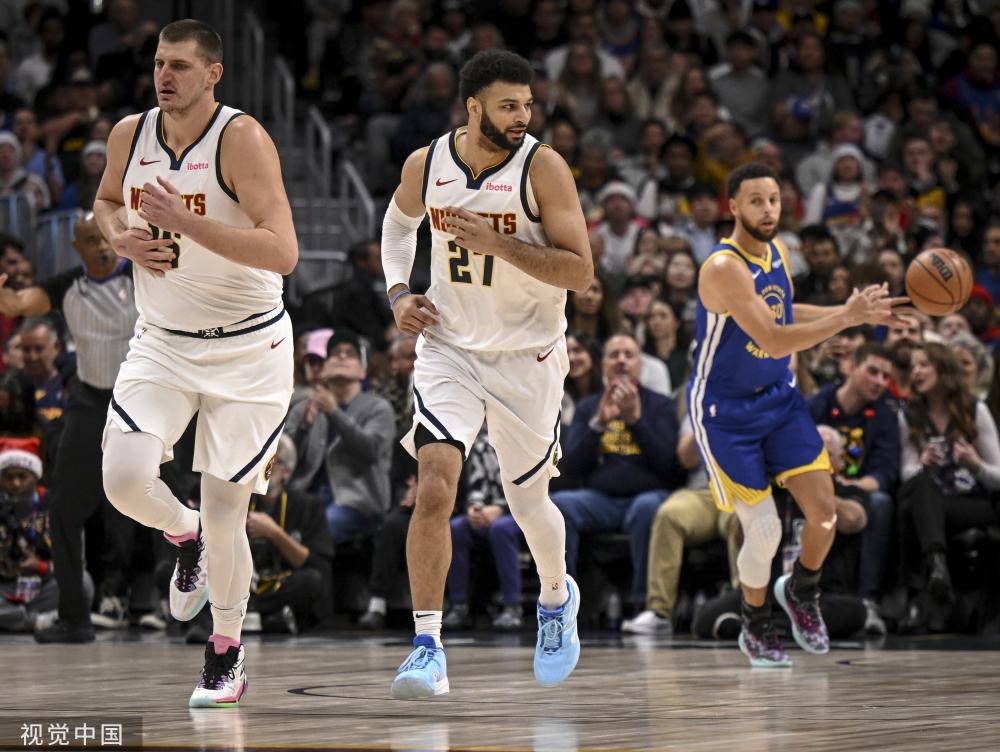 持与自己的 持与自己的